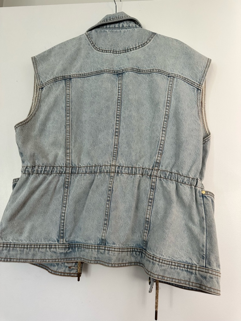 **LIKE NEW** Ulla Johnson Odette Denim Vest in Glacier Wash Size Medium - Picture 6 of 8